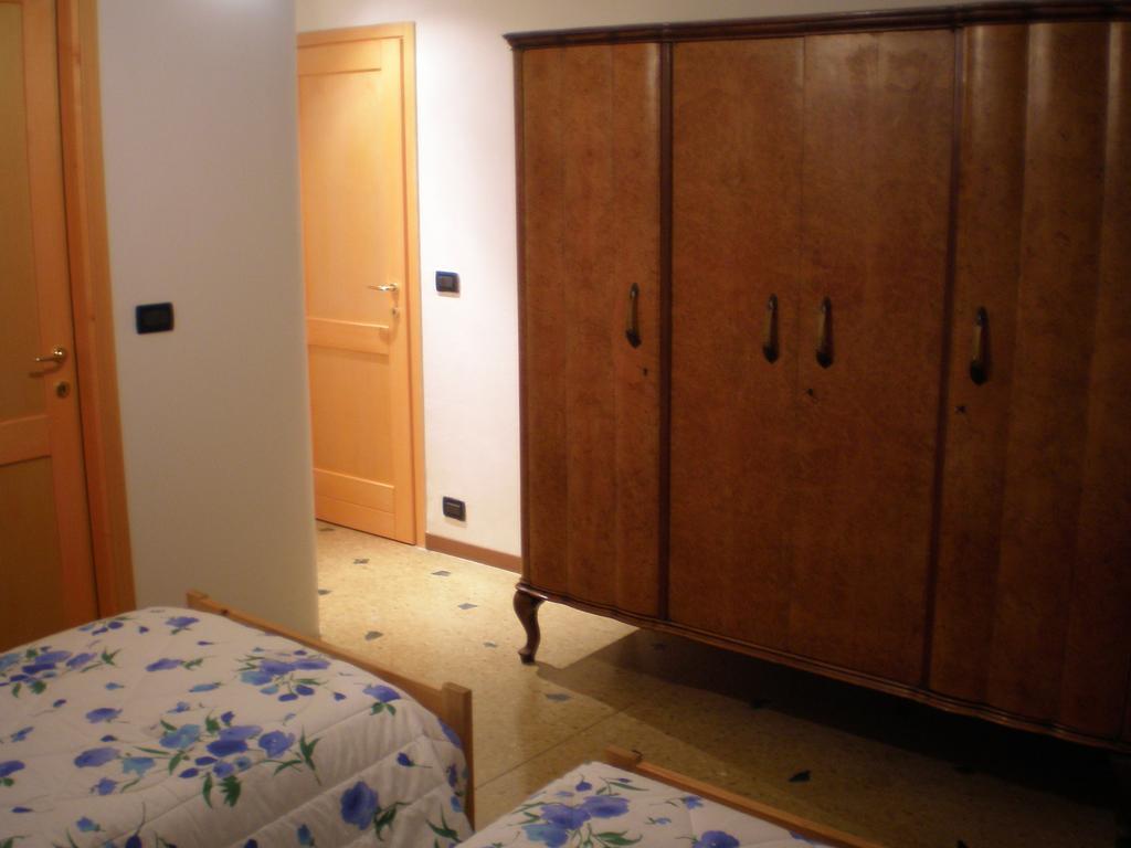 Bed And Breakfast Arcobaleno Болонья Номер фото